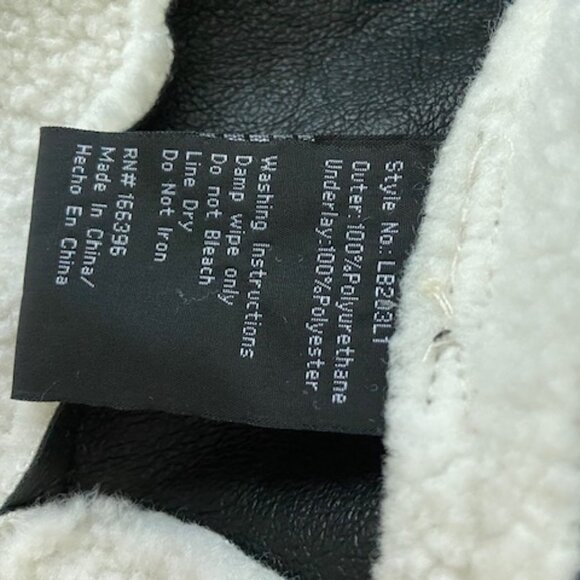 NWT Stylish B.Coature Faux Leather and Sherpa-Lined Jacket - Size M, Black/Cream - Picture 5 of 5